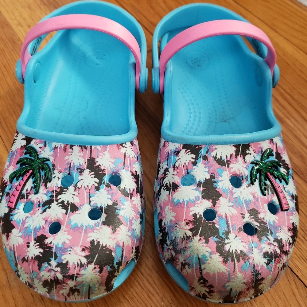 VERY Gently Used Girls Crocs